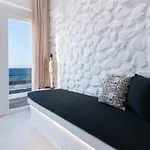 Portara Seaside Luxury Aparthotel Naxos City