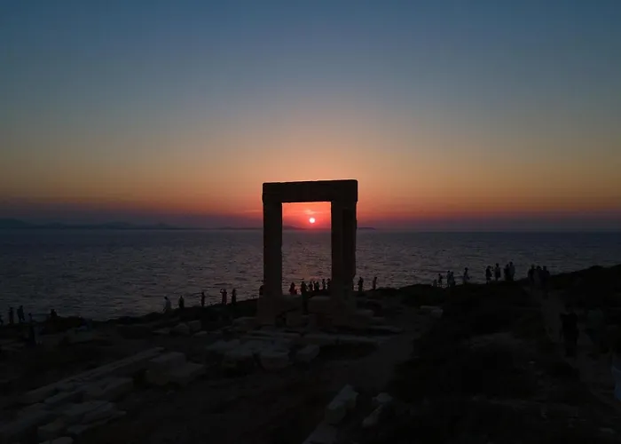 Portara Seaside Luxury