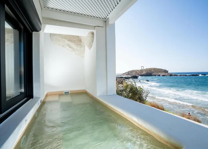 Portara Seaside Luxury