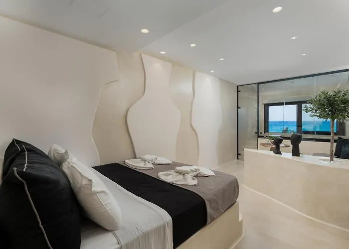 Portara Seaside Luxury Apartmanhotel