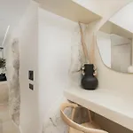 Portara Seaside Luxury