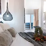 Portara Seaside Luxury