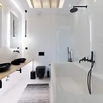Portara Seaside Luxury Apart Otel Naxos City