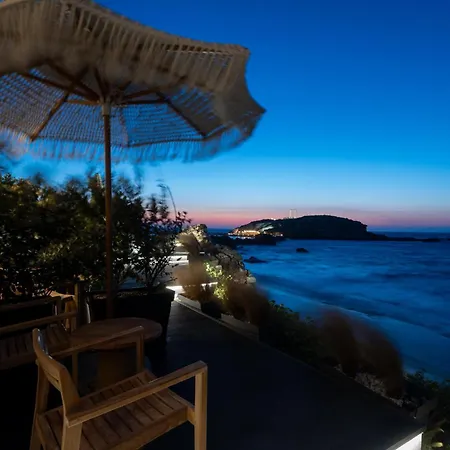 شقة فندقية Portara Seaside Luxury 4*