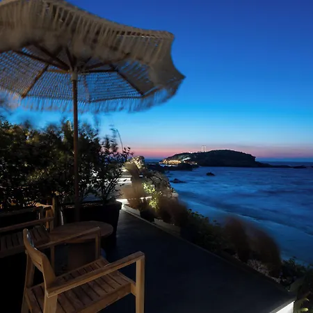 Apartahotel Portara Seaside Luxury