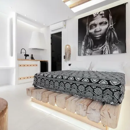 Aparthotel Portara Seaside Luxury 3*